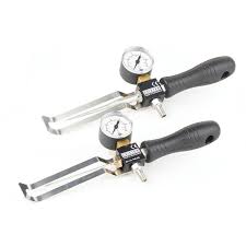 Compressed air testing incl. Needle